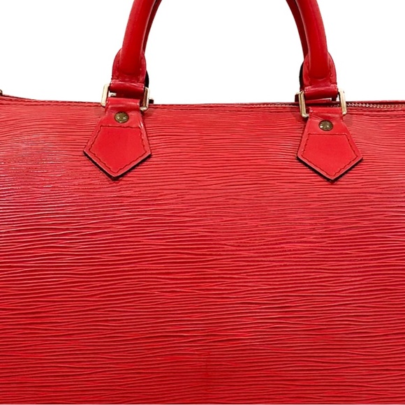 Authentic Louis Vuitton Epi 35 - Picture 3 of 11